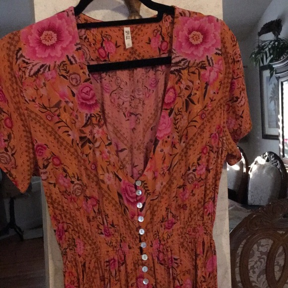 Spell and the Gypsy babushka maxi in Amber XL - Picture 5 of 8